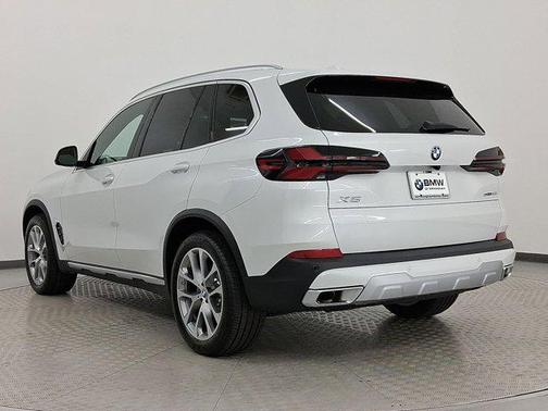 2026 BMW X5 sDrive40i