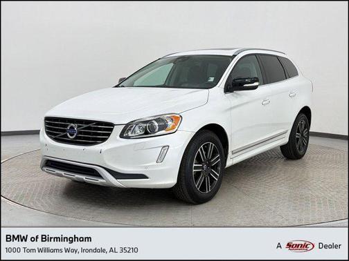 2017 Volvo XC60 T5 Dynamic
