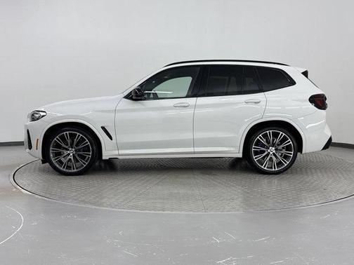 2023 BMW X3 M40i