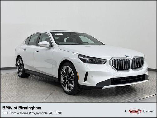 2025 BMW 530 i