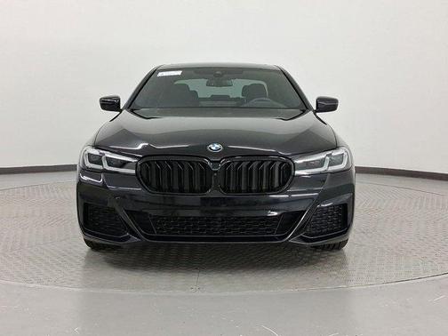 2021 BMW 530 530i