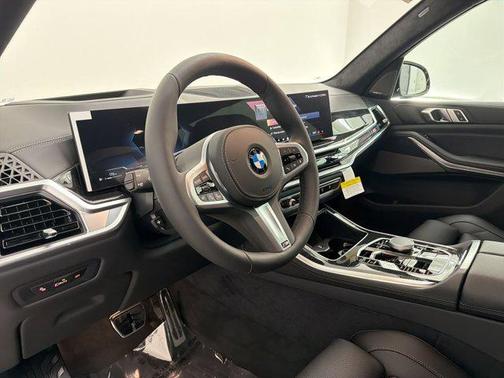 Black Sapphire Metallic 2026 BMW X5 xDrive40i