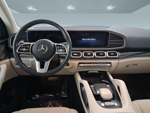 2022 Mercedes-Benz GLS 450 4MATIC