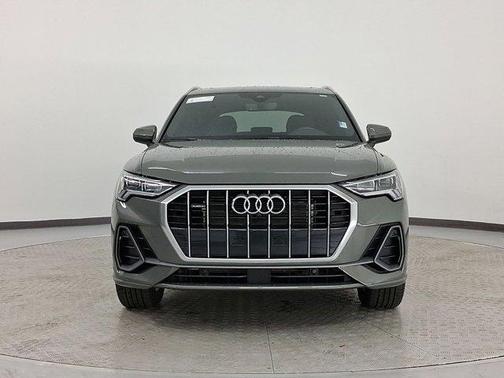 2024 Audi Q3 45 S line Premium Plus