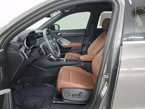 2024 Audi Q3 45 S line Premium Plus