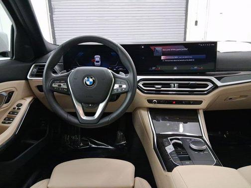 2023 BMW 330 330i