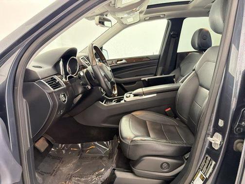 2015 Mercedes-Benz M-Class 4MATIC