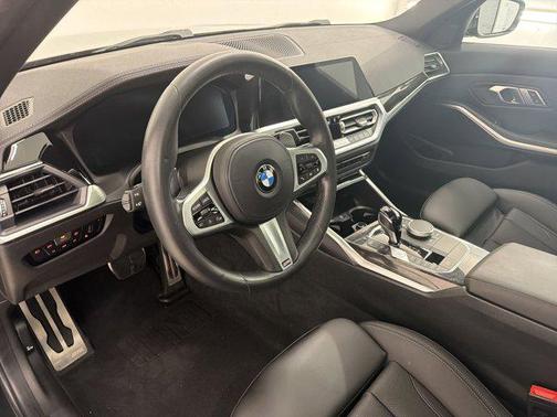 Black Sapphire Metallic 2022 BMW 330 330i