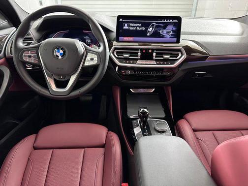 2023 BMW X4 xDrive30i
