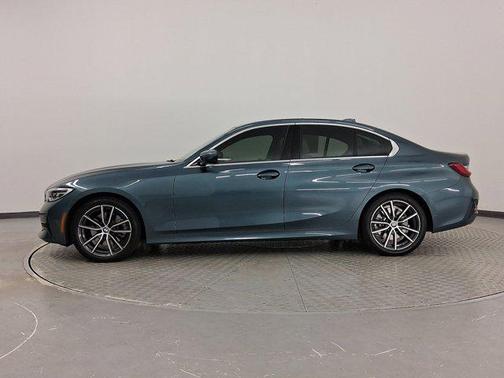 2019 BMW 330 330i