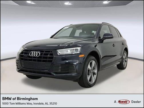 2020 Audi Q5 45 Titanium Premium