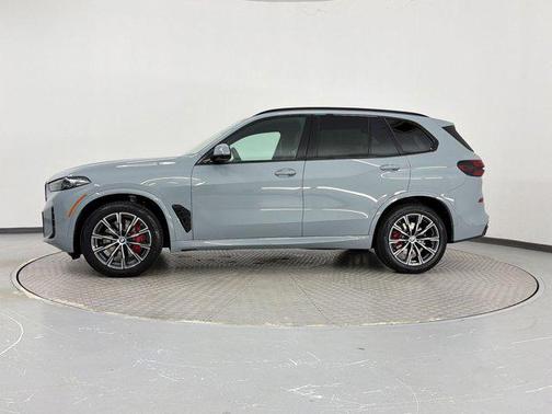 Brooklyn Grey Metallic 2026 BMW X5 xDrive40i