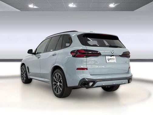 Brooklyn Grey Metallic 2026 BMW X5 xDrive40i