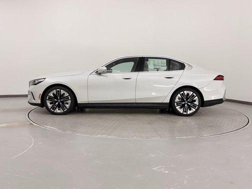 2024 BMW i5 eDrive40