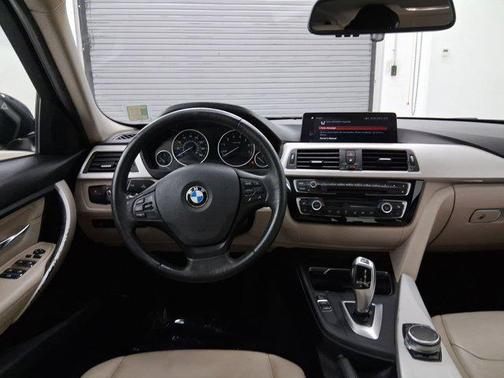 2018 BMW 320 i