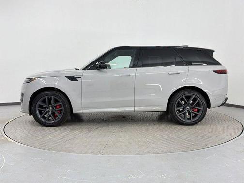 2024 Land Rover Range Rover Sport SE
