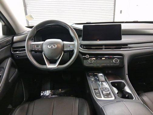 2022 INFINITI QX60 Luxe