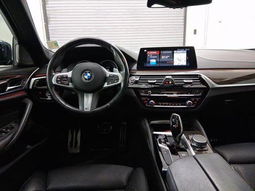 2018 BMW 540 540i