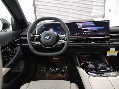 2026 BMW 530 i