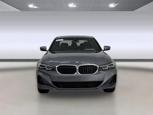 2025 BMW 330 330i