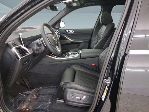 Black Sapphire Metallic 2026 BMW X5 sDrive40i