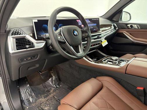 Skyscraper Grey Metallic 2026 BMW X5 sDrive40i