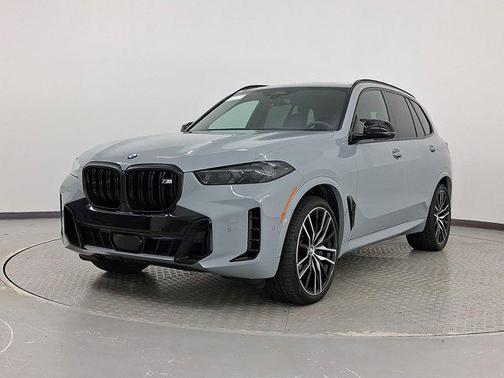 2024 BMW X5 M60i