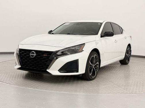 2024 Nissan Altima SR Intelligent AWD