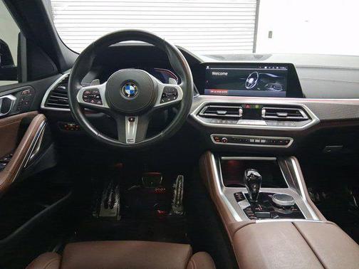 2022 BMW X6 xDrive40i