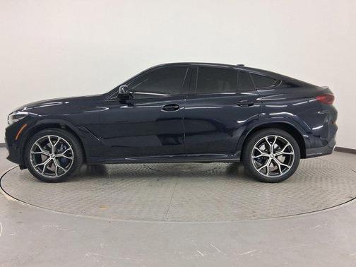 2022 BMW X6 xDrive40i