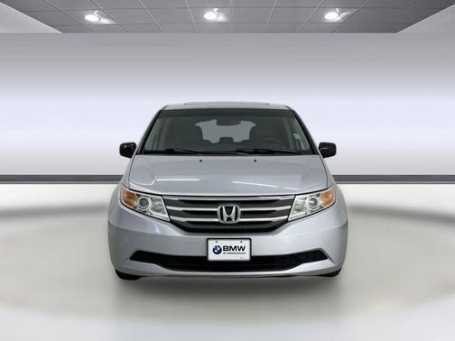 Alabaster Silver Metallic 2012 Honda Odyssey EX-L