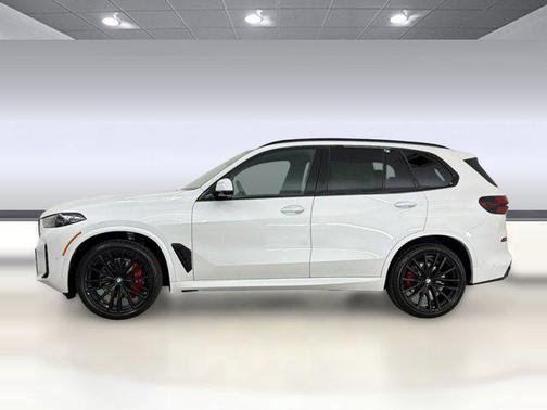 Mineral White Metallic 2026 BMW X5 xDrive40i