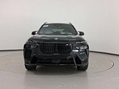 2026 BMW X7 M60i