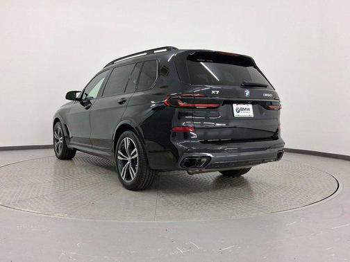 2026 BMW X7 M60i
