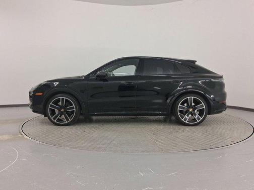 2023 Porsche Cayenne S