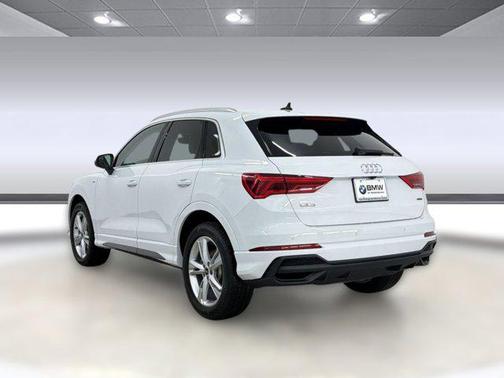 2024 Audi Q3 45 S line Premium Plus