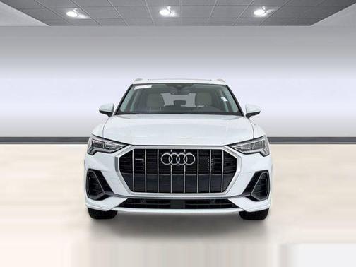 2024 Audi Q3 45 S line Premium Plus