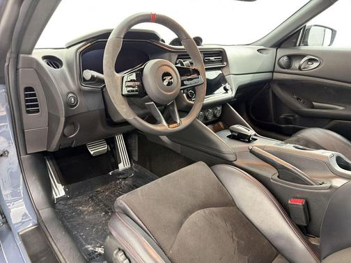 Stealth Gray/Super Black 2024 Nissan Z NISMO Auto