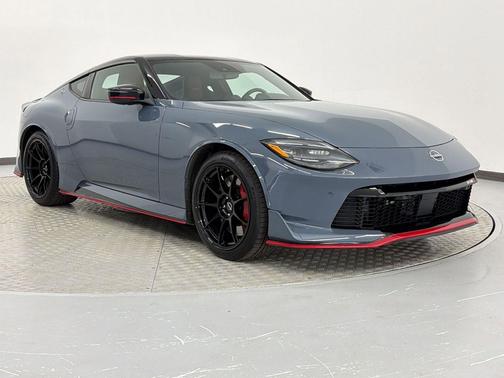 Stealth Gray/Super Black 2024 Nissan Z NISMO Auto