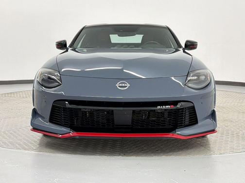 Stealth Gray/Super Black 2024 Nissan Z NISMO Auto