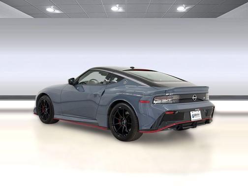 Stealth Gray/Super Black 2024 Nissan Z NISMO Auto