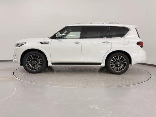 2023 INFINITI QX80 SENSORY AWD