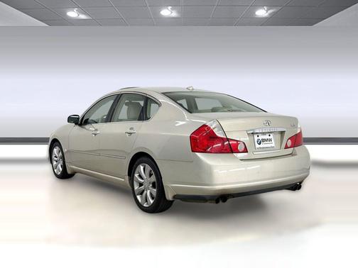 Gold 2006 INFINITI M35 Base