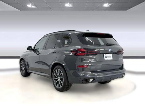 Dravit Grey Metallic 2026 BMW X5 PHEV xDrive50e