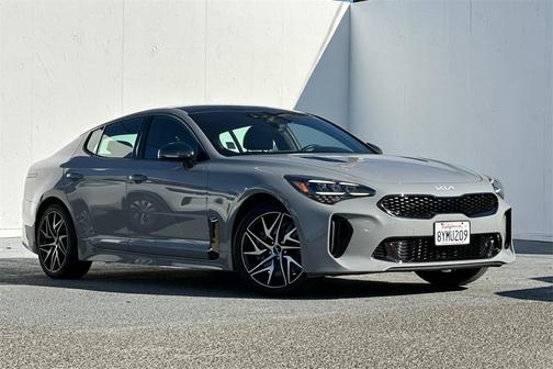 2022 Kia Stinger GT-Line