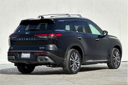 2023 INFINITI QX60 SENSORY