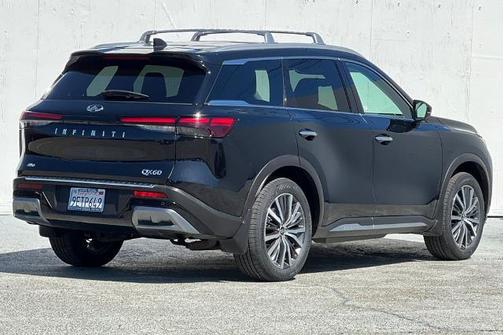 2023 INFINITI QX60 SENSORY