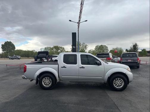 Brilliant Silver Metallic 2020 Nissan Frontier SV