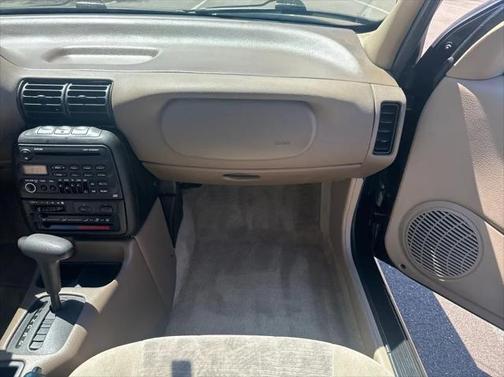 1999 Saturn SL 2