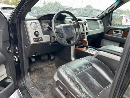 Tuxedo Black 2010 Ford F-150 Lariat